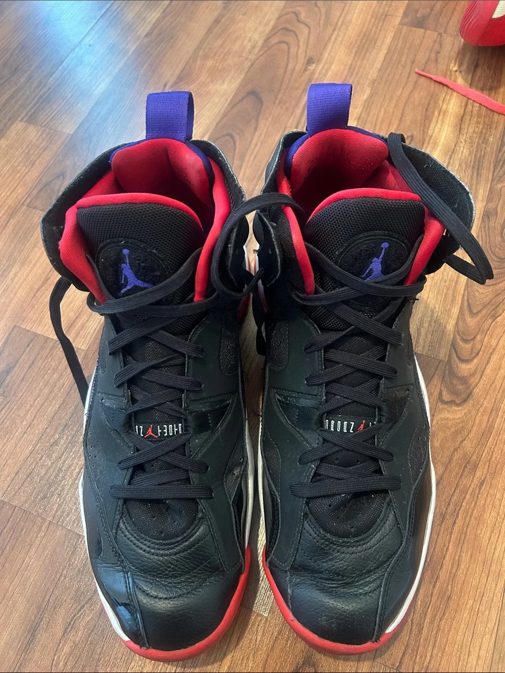 Jordan Men's Black / Red / Purple High-Top Basketball Sneakers
